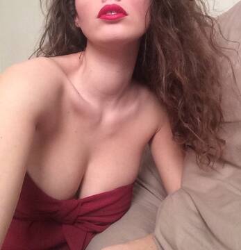 Public Photo of Maestra_Sexy