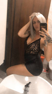 Public Photo of Biondina94